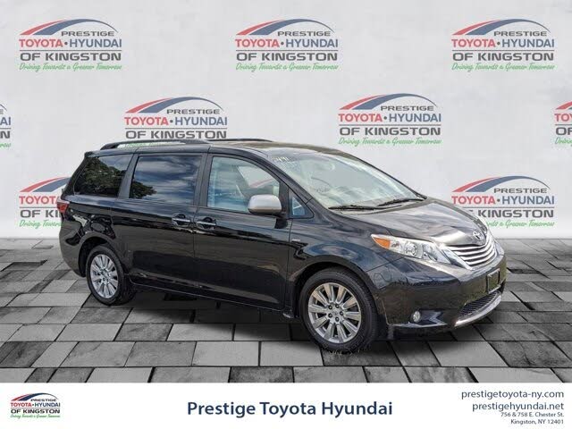 Used 2017 toyota sienna fashion awd