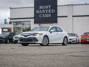 Toyota Camry Hybrid LE FWD