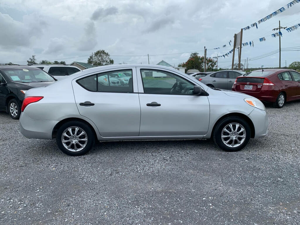 2014 Nissan Versa 1.6 S