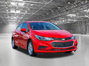 Chevrolet Cruze LT Hatchback FWD