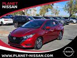 Nissan Versa SV FWD