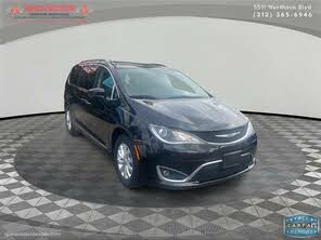 Chrysler Pacifica Touring L FWD