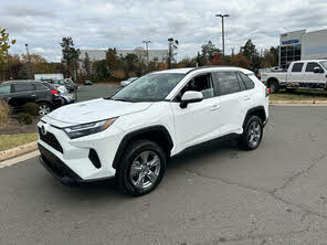 Toyota RAV4 Hybrid XLE AWD