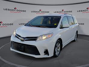 Toyota Sienna LE 8-Passenger FWD