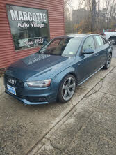 Audi A4 2.0T quattro Premium Plus AWD