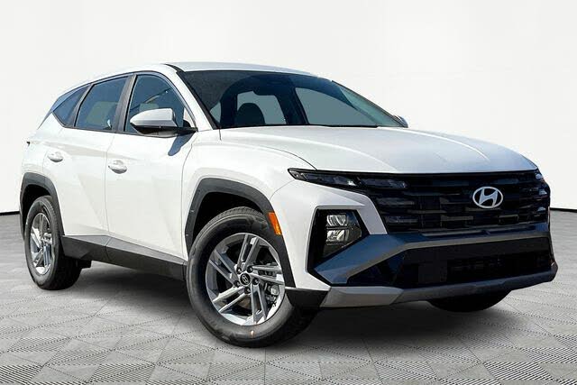 2025 Hyundai Tucson SE FWD
