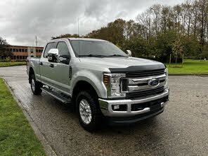 Ford F-250 Super Duty XLT Crew Cab LB 4WD