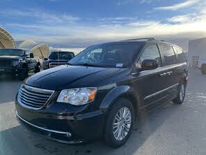 Chrysler Town & Country Anniversary Edition FWD