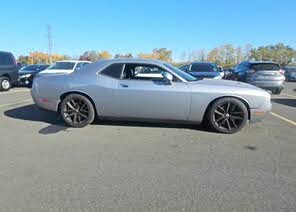 Dodge Challenger R/T Scat Pack RWD