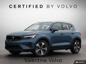 Volvo XC40 B5 Plus Bright Theme AWD