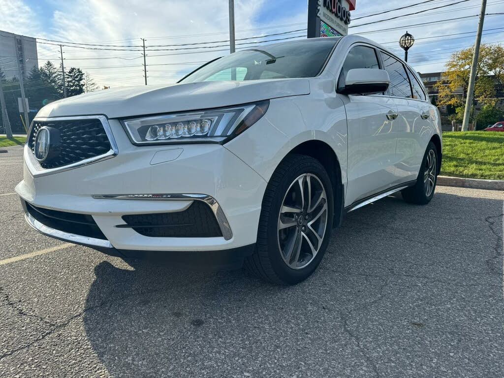 2017 Acura MDX SH-AWD with Navigation