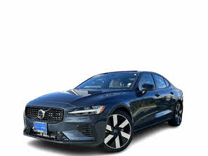 Volvo S60 Recharge T8 Ultimate Dark Theme eAWD