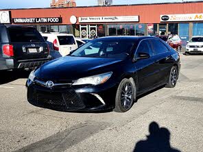 Toyota Camry XLE