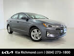 Hyundai Elantra Luxury FWD