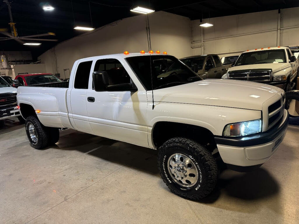 1998 Dodge RAM 3500 ST Extended Cab LB 4WD