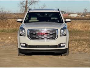 GMC Yukon Denali 4WD