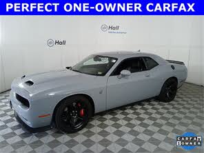 Dodge Challenger SRT Hellcat RWD