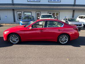 INFINITI Q50 Luxe AWD