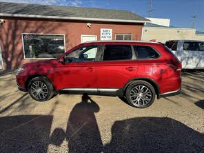 Mitsubishi Outlander SE AWD