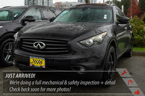 INFINITI QX70 AWD