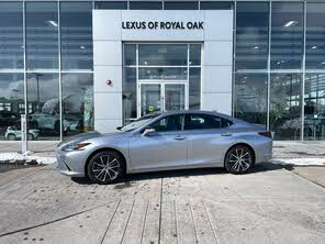 Lexus ES Hybrid 300h Luxury FWD