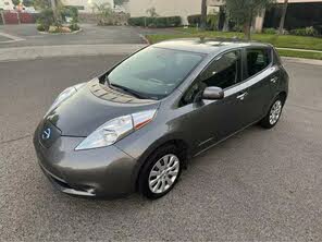 Nissan LEAF S