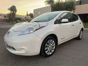 Nissan LEAF S