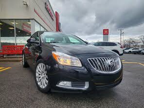 Buick Regal CXL Turbo Sedan FWD