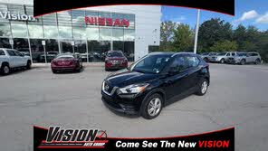 Nissan Kicks S FWD