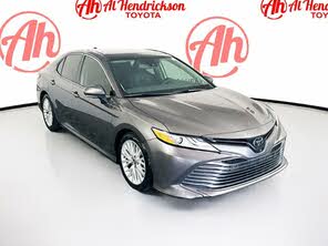 Toyota Camry XLE FWD