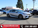 Toyota Camry Hybrid SE FWD