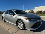 Toyota Camry LE FWD