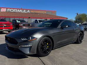 Ford Mustang EcoBoost Premium Coupe RWD