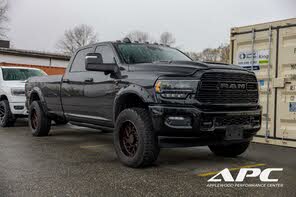 RAM 3500 Limited Crew Cab LB 4WD