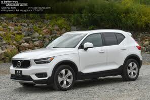 Volvo XC40 T4 Momentum FWD