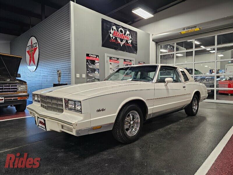 1981 Chevrolet Monte Carlo Landau RWD