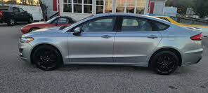 Ford Fusion SE FWD