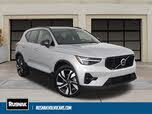 Volvo XC40 B5 Plus Dark Theme AWD