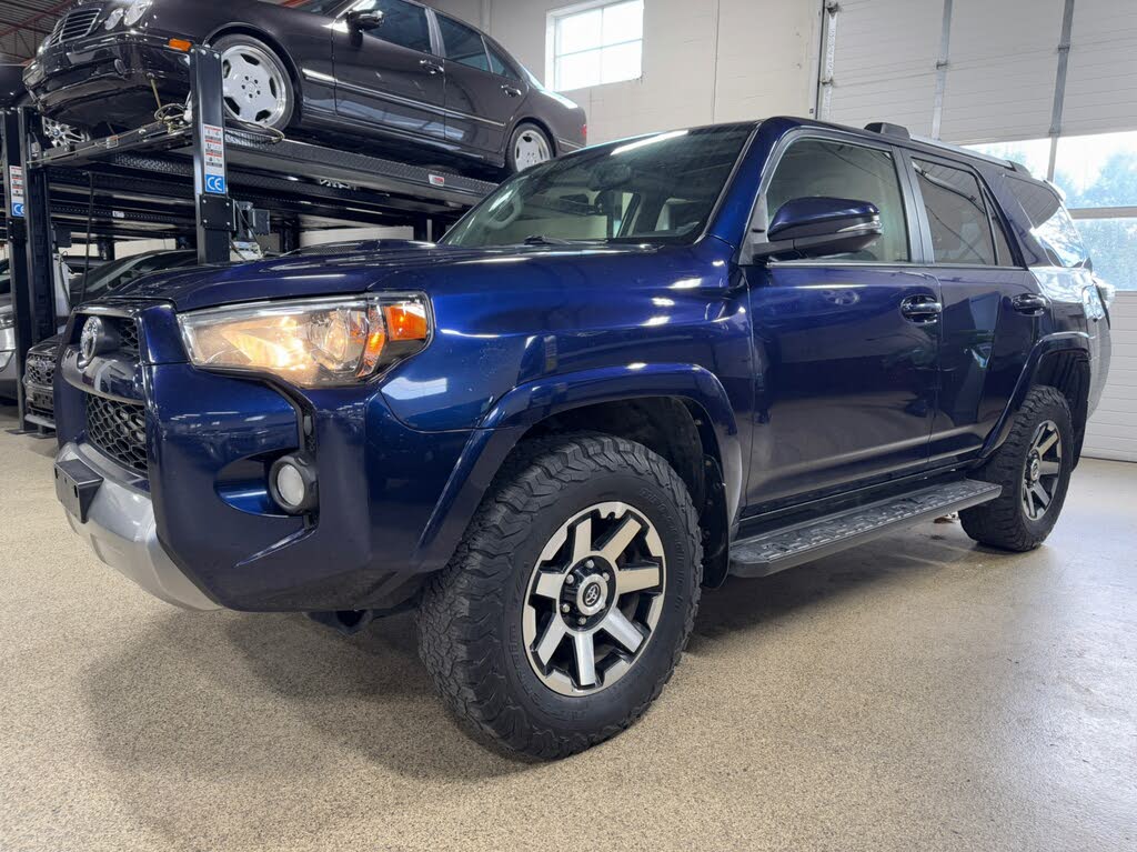 2017 Toyota 4Runner SR5 4WD