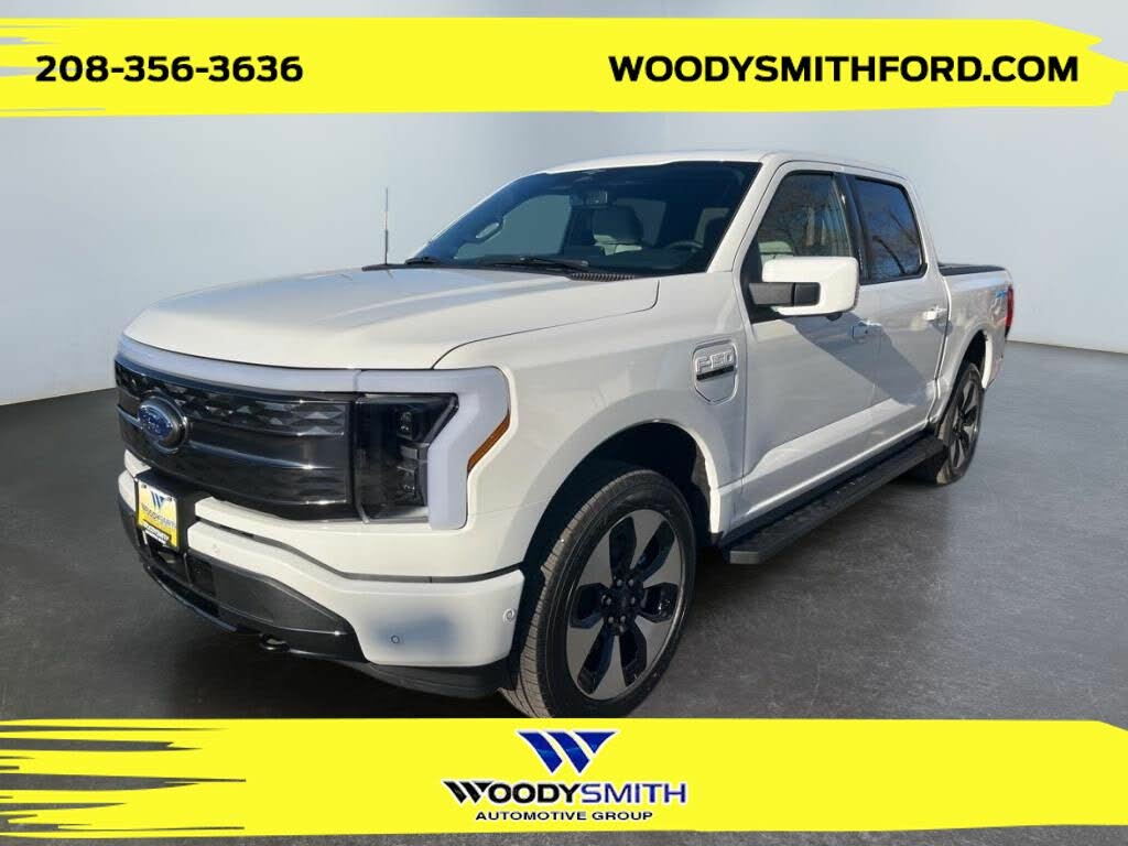 2023 Ford F-150 Lightning Platinum SuperCrew AWD
