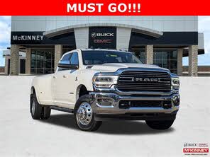 RAM 3500 Laramie Crew Cab LB DRW 4WD