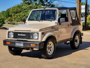 Suzuki Samurai Deluxe 4WD