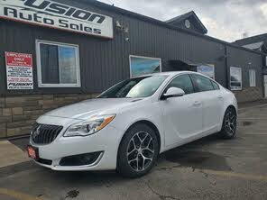 Buick Regal Sport Touring Sedan FWD