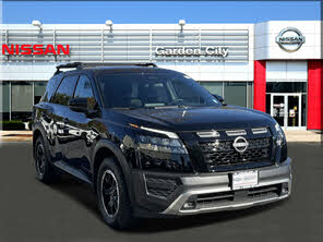 Nissan Pathfinder Rock Creek 4WD