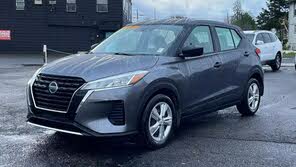 Nissan Kicks S FWD