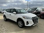 Nissan Kicks S FWD