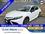 Toyota Camry Hybrid SE FWD