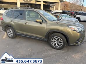 Subaru Forester Premium Crossover AWD