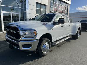 RAM 3500 Tradesman Crew Cab LB DRW 4WD