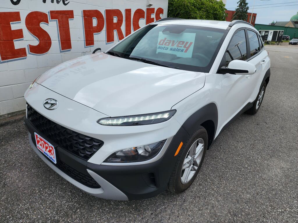 2023 Hyundai Kona Essential FWD